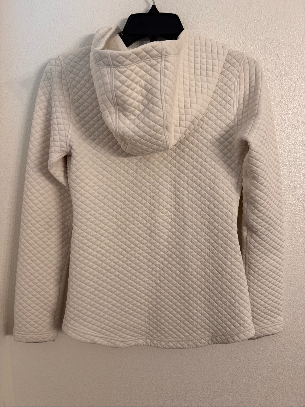 New Balance Quilted Hooded Jacket - Cream/Off-White XS - Picture 5 of 6